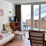 Matterhof Aparthotel 3*